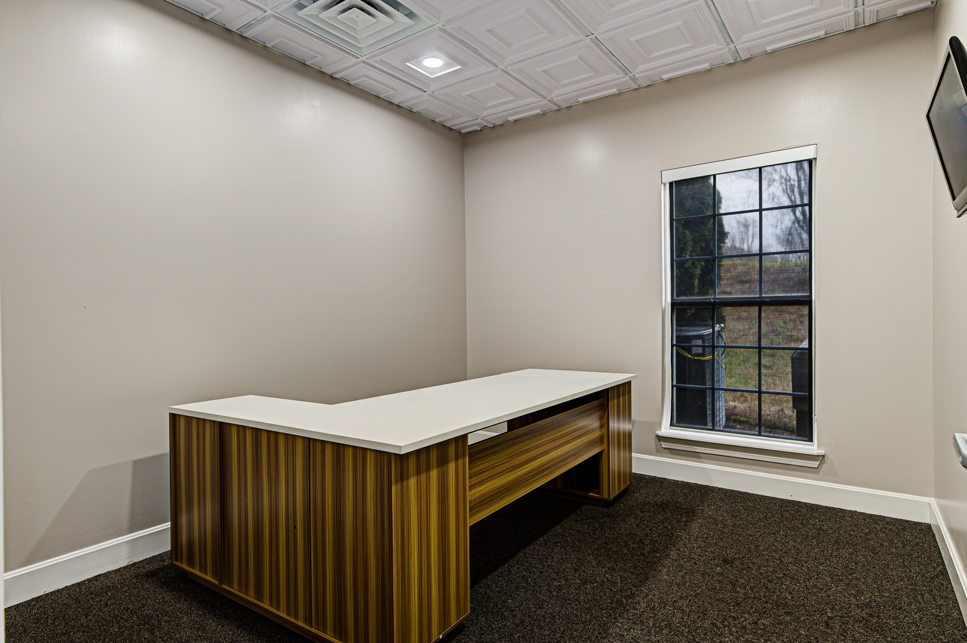 GSP-3420 Office Pointe Place-53 (101-J)